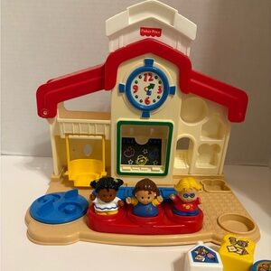 Vintage Fisher Price Little People ABC Surprise School Set 1998